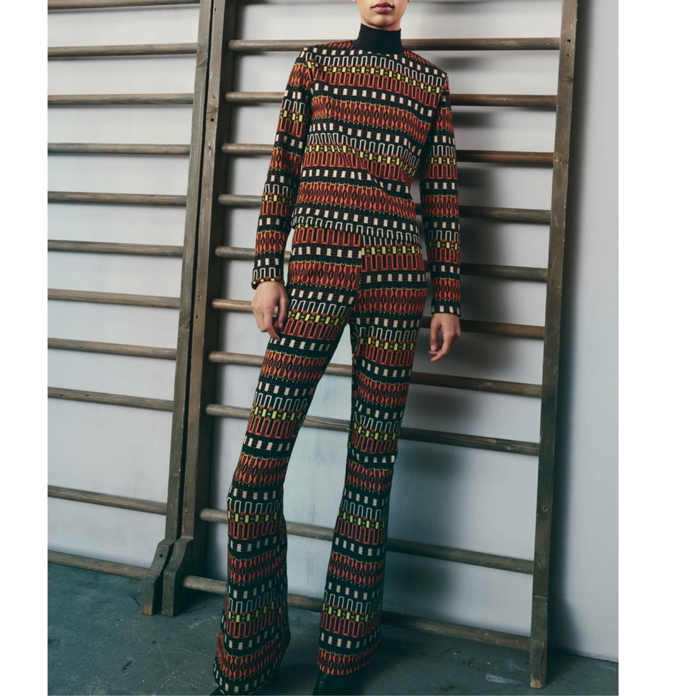 Zara Multicolor Patterned Knit Set - Picture 7 of 15